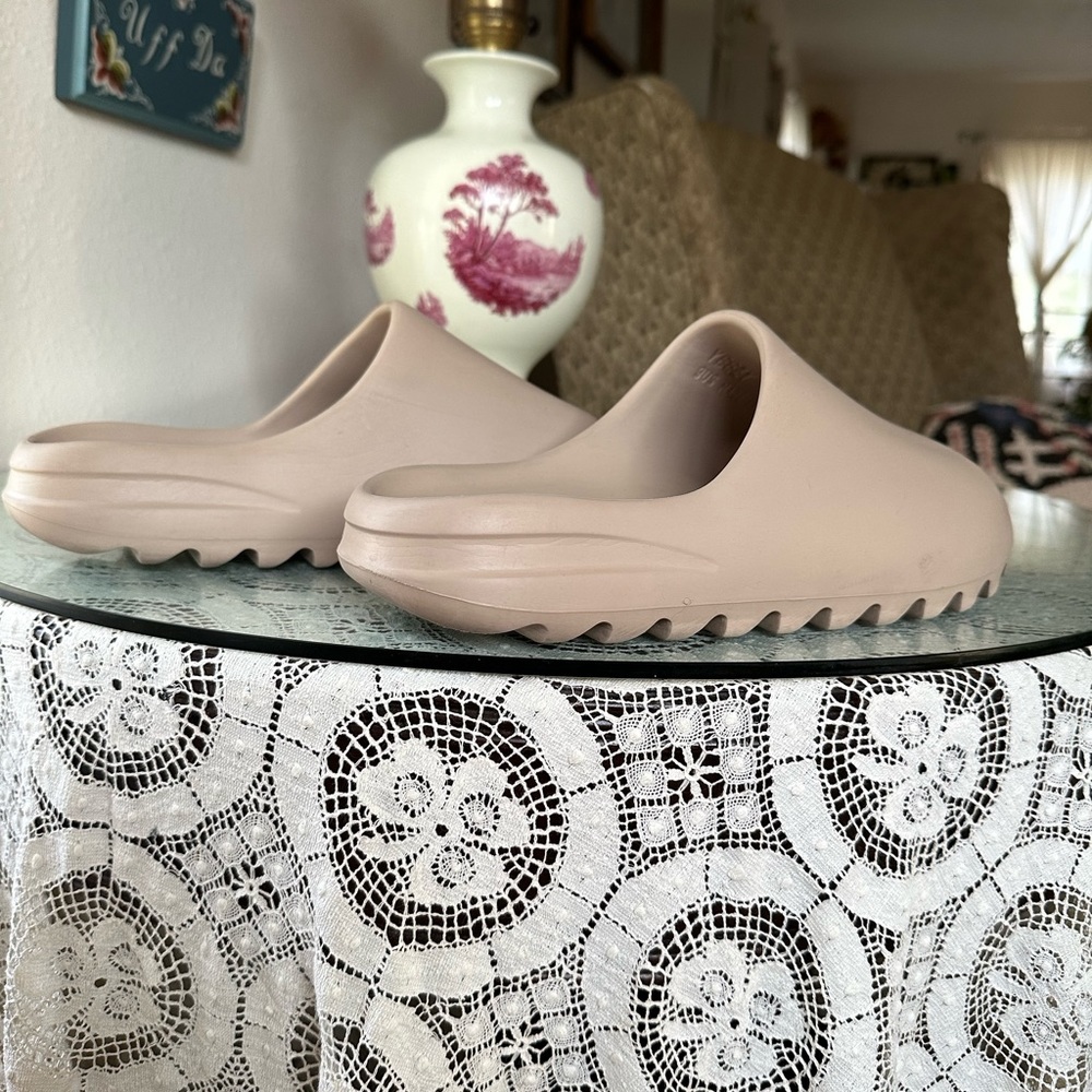 Yeezy 2021 Pure Slides